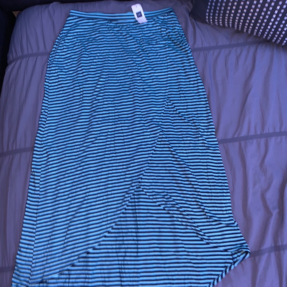 Gap skirt NWT